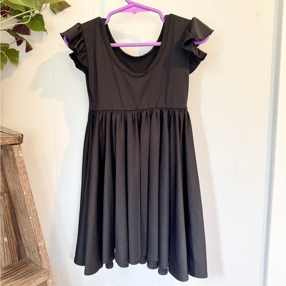 🖤 Dot Dot Smile Flutter Sleeve Empire Dress | Size 2T ✨ - Picture 3 of 5
